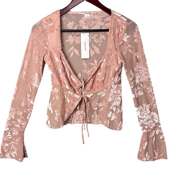 Kimchi Blue Stevie Burnout Velvet Flyaway Tie-Front Top Rose Fairy Boho Cottage - Picture 3 of 9